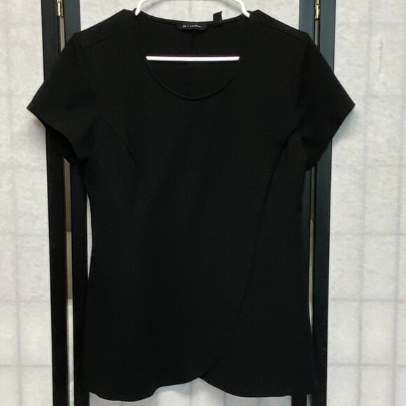 H by Halston Short Sleeve Princess Seam Faux Wrap Tulip Front Knit Top Black S - Picture 2 of 12